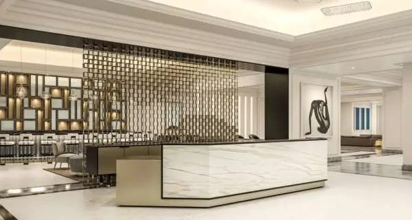 Interni bianchi del Four Seasons Hotel di Chicago.