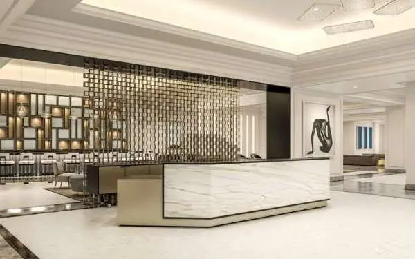 Interni bianchi del Four Seasons Hotel di Chicago.