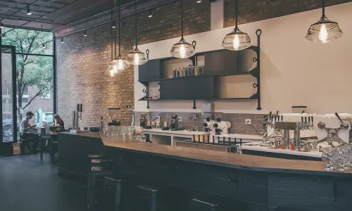 Il bancone dell'Ipsento Coffee.