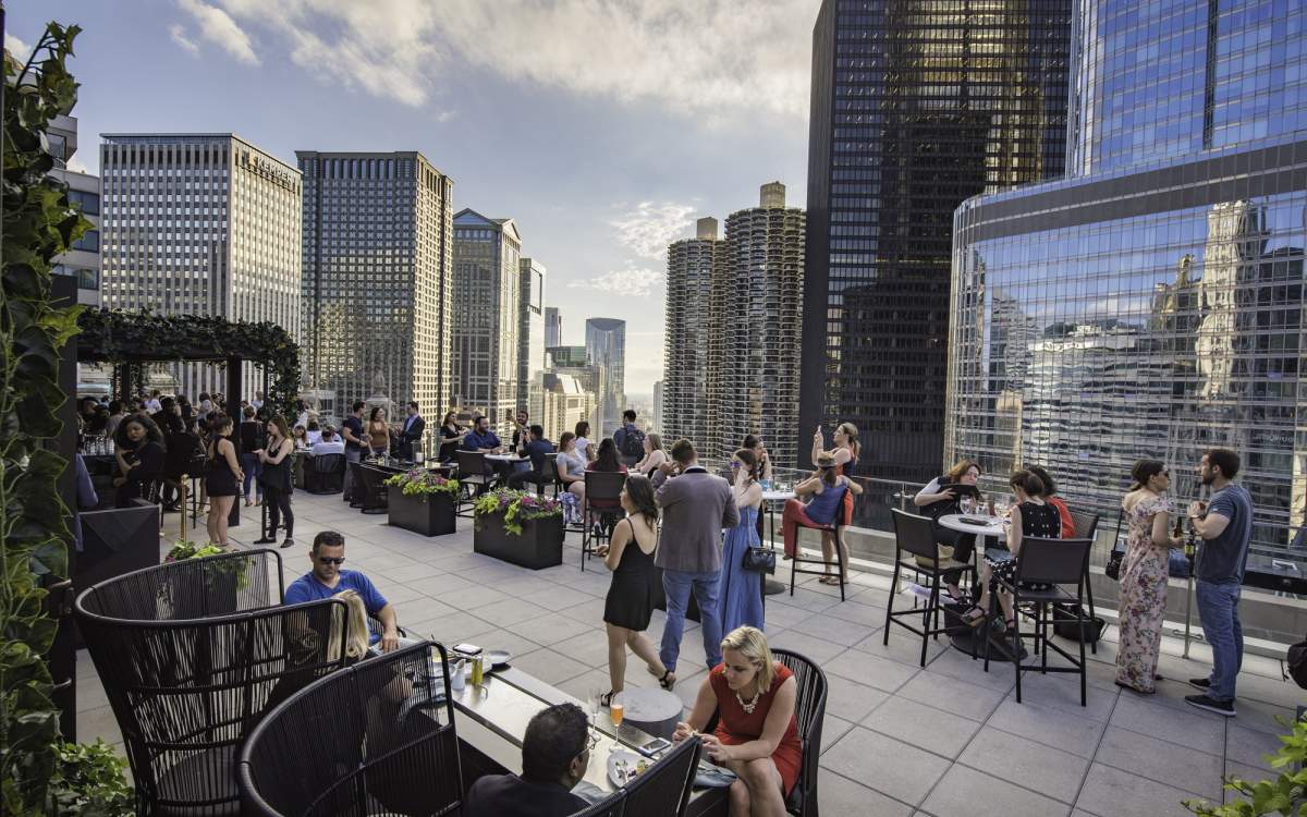 Bar e patio sul tetto di Chicago | Consigliato dai locali | Enjoy Illinois