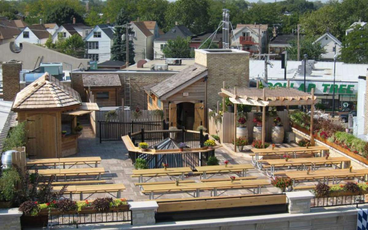 Bar e patio sul tetto di Chicago | Consigliato dai locali | Enjoy Illinois