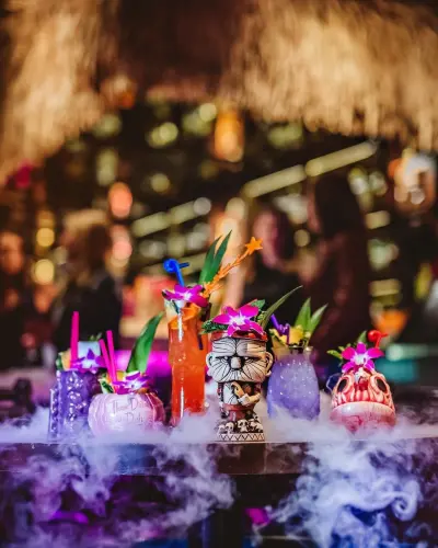 Tre puntini e un trattino