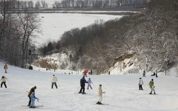 Persone che sciano a Chestnut Mountain